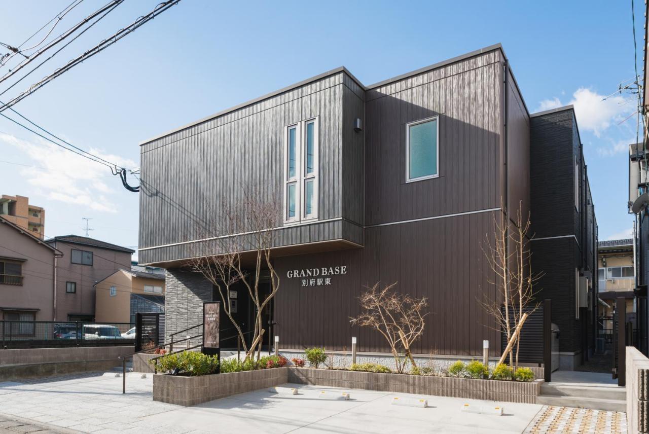 Grand Base Beppu Ekihigashi Aparthotel Buitenkant foto